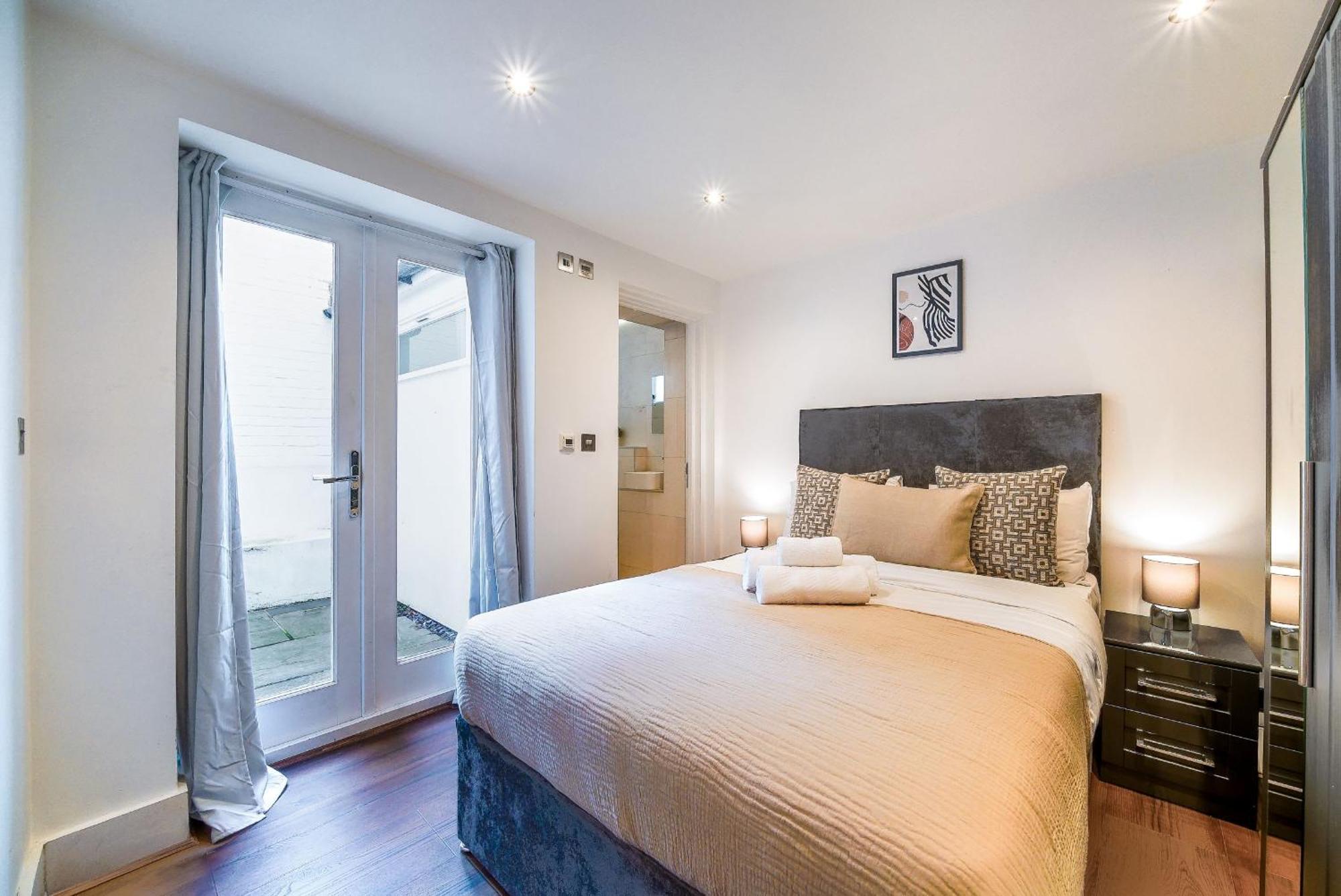 Notting Hill & Hyde Park - 2Br - Cityapartmentstay Londýn Exteriér fotografie